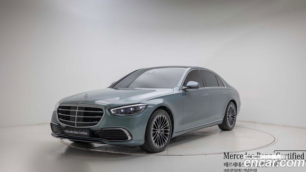 Mercedes-Benz S-Class S350 d 4MATIC, 2025