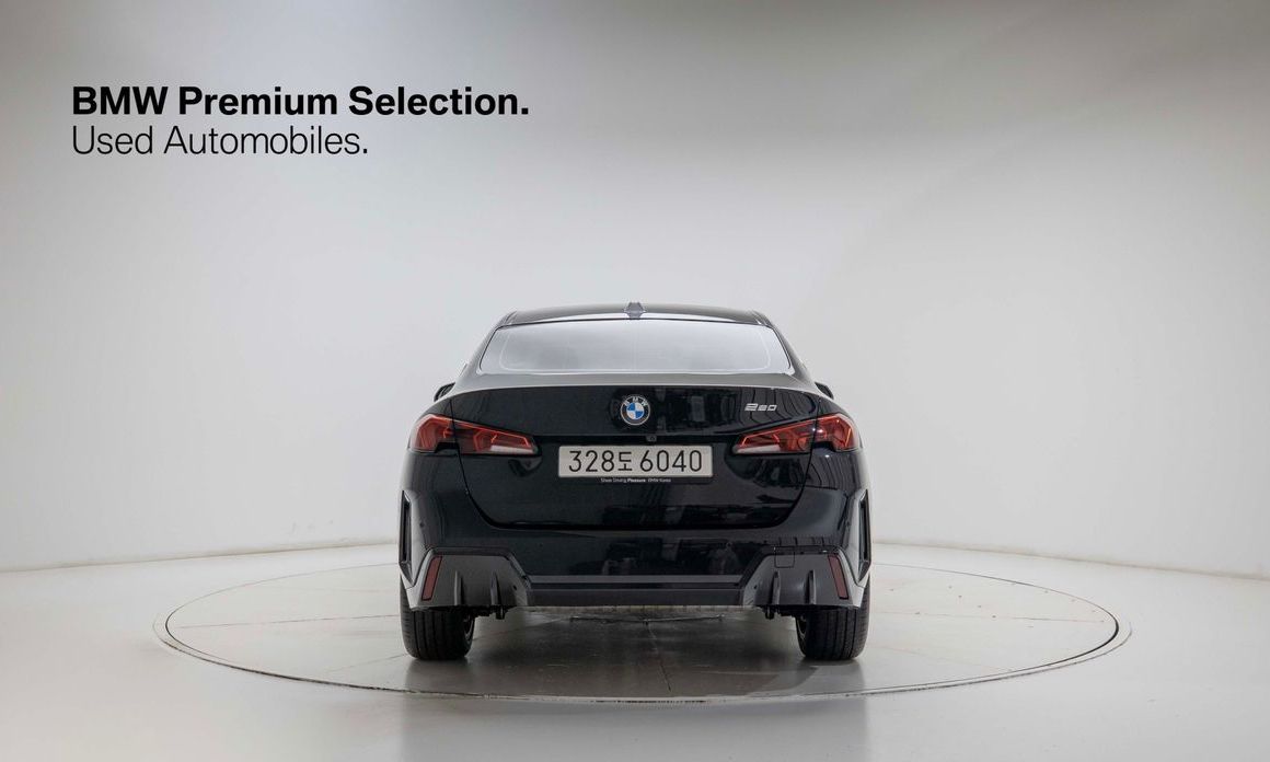 BMW 2-Series 220 M Sport Design, 2025