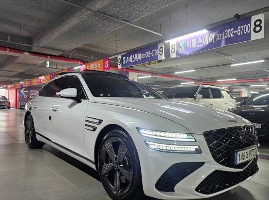 Genesis G80 Gasoline 2.5 Turbo AWD, 2025