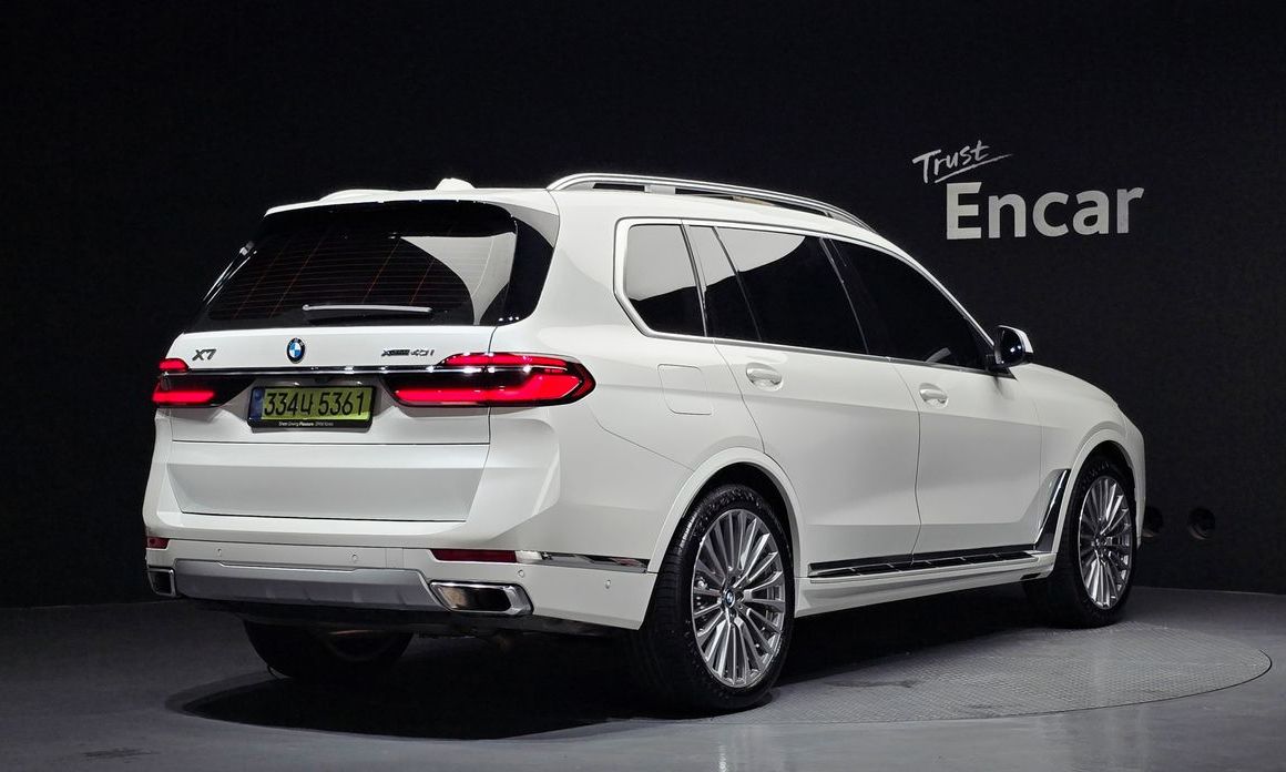 BMW X7 xDrive 40i Design Pure Excellence 6-Seater, 2025