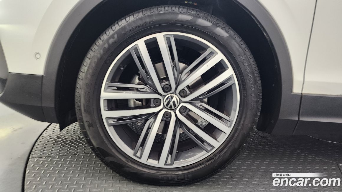 Volkswagen Tiguan 2.0 TDI Prestige, 2022