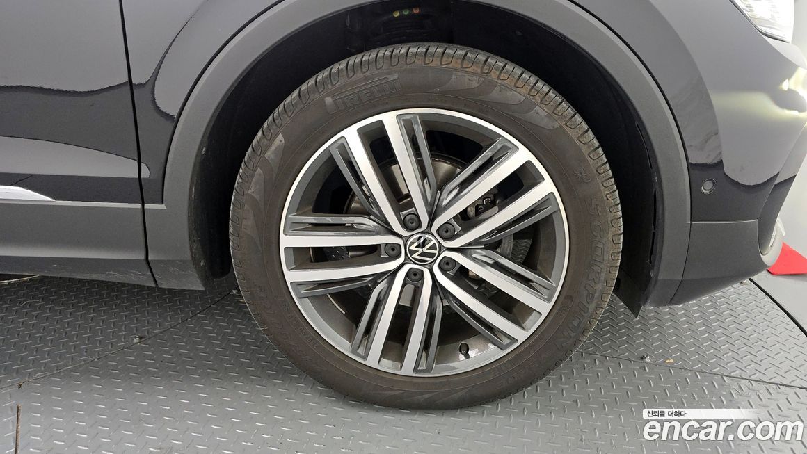 Volkswagen Tiguan 2.0 TDI Prestige, 2023