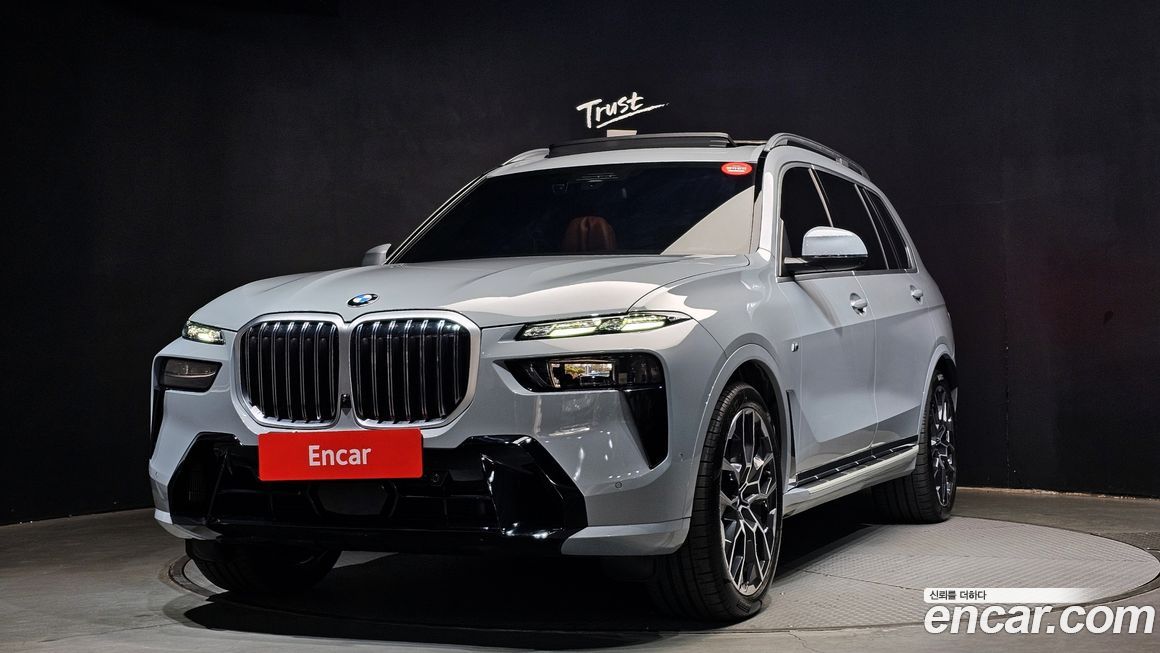 BMW X7 xDrive 40d M Sport 6STR, 2025