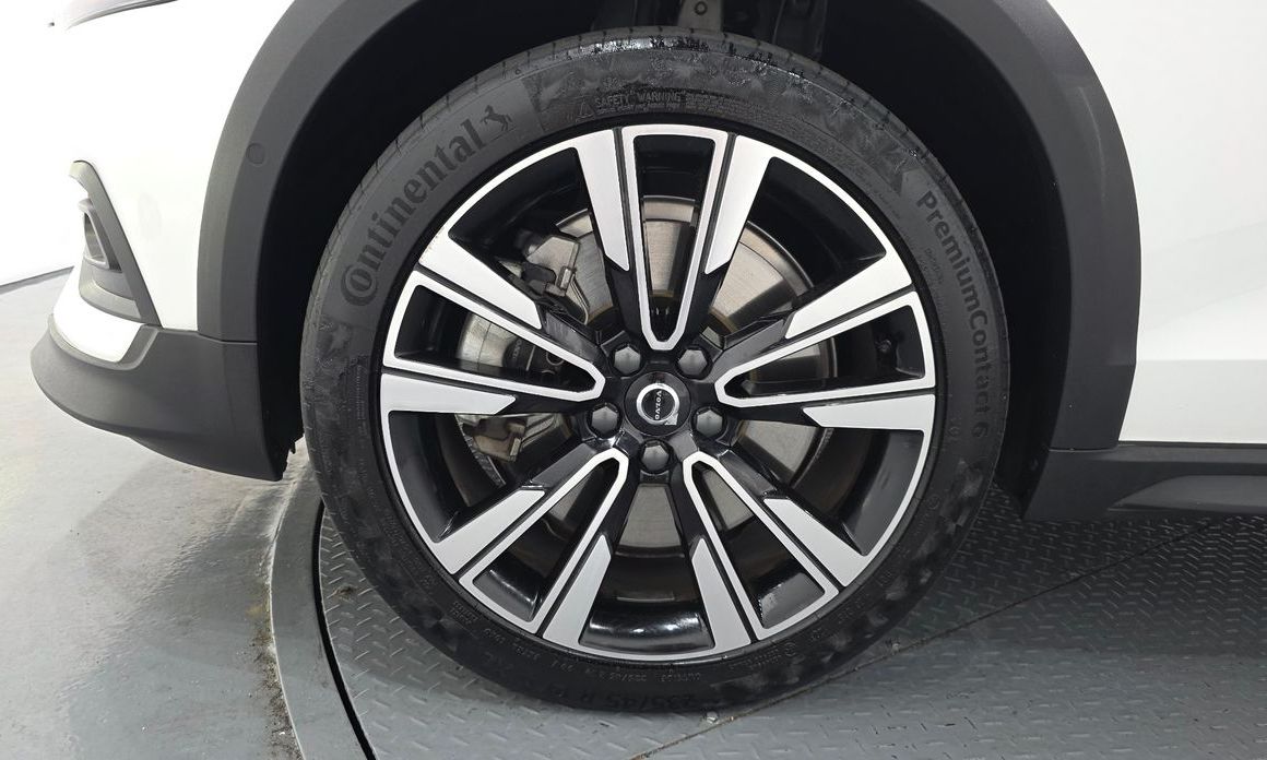 Volvo V60 B5 Ultimate AWD, 2023