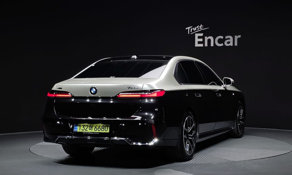 BMW 7-Series 740d xDrive M Sport, 2025