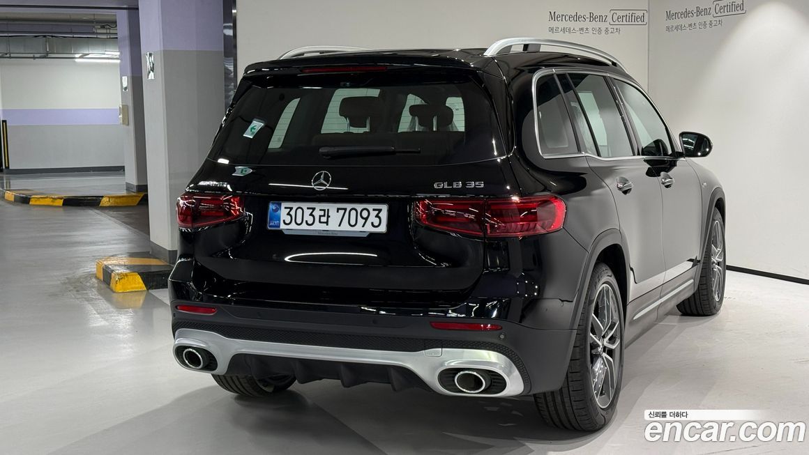 Mercedes-Benz GLB-Class AMG GLB35 4MATIC, 2025
