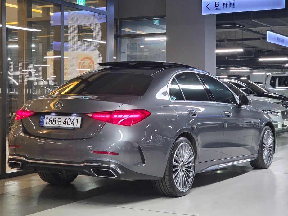 Mercedes-Benz C-Class C300 AMG Line, 2022