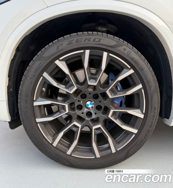 BMW X5 xDrive 40i M Sport, 2025