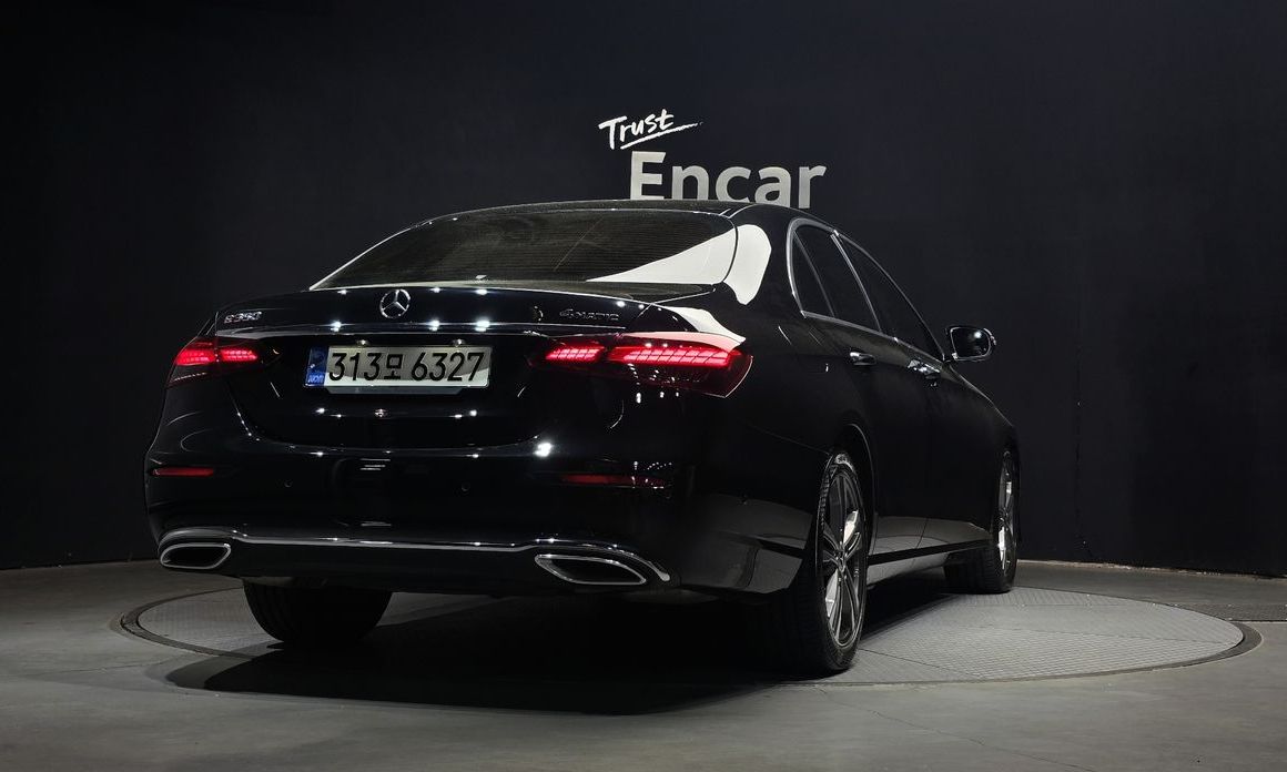 Mercedes-Benz E-Class E350 4MATIC Avantgarde, 2022