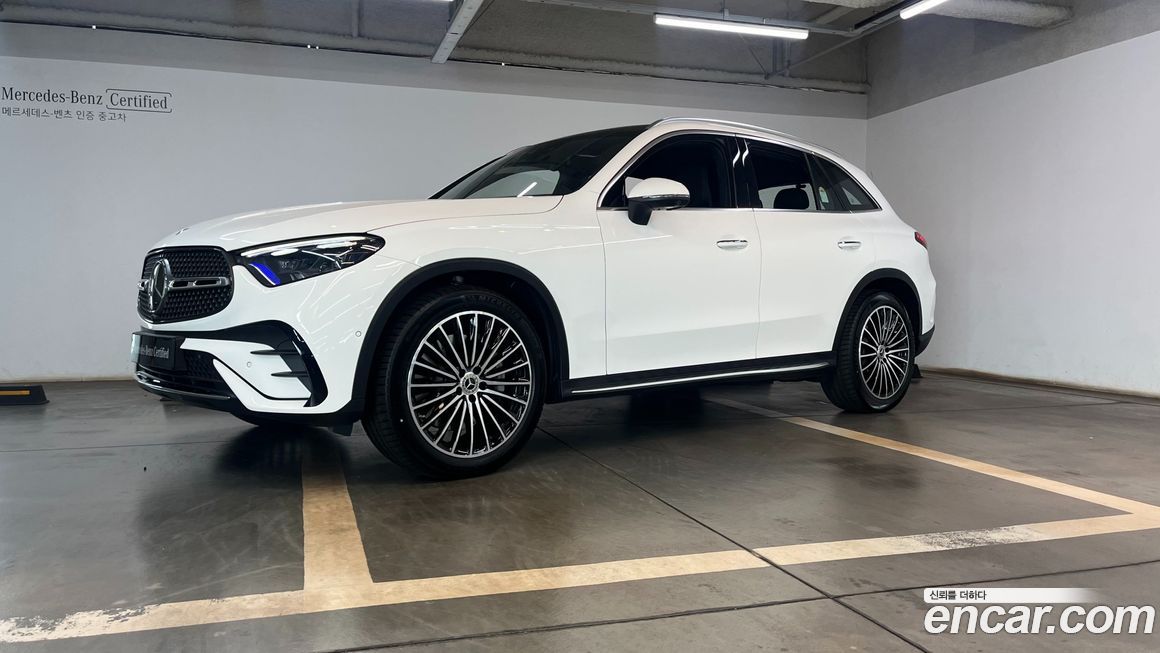 Mercedes-Benz GLC-Class GLC300 4MATIC AMG Line, 2025