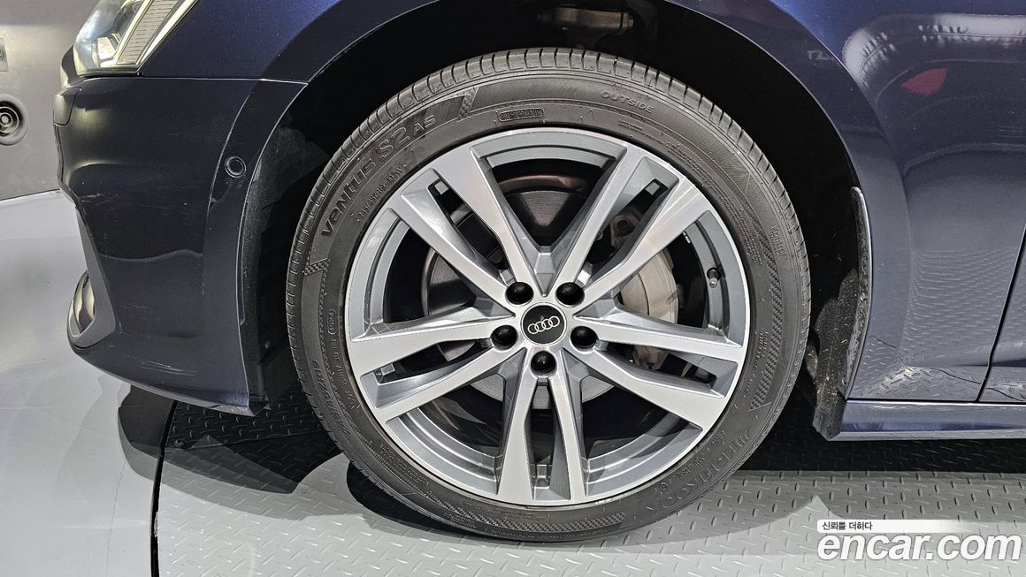 Audi A6 45 TFSI Premium, 2021