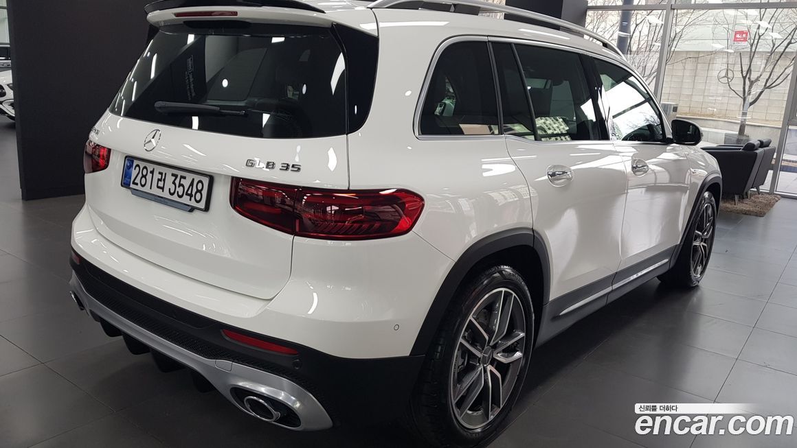 Mercedes-Benz GLB-Class AMG GLB35 4MATIC, 2025