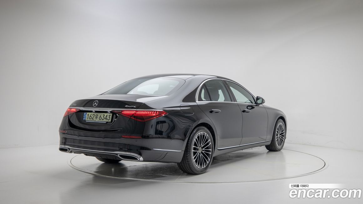 Mercedes-Benz S-Class S350 d 4MATIC, 2025