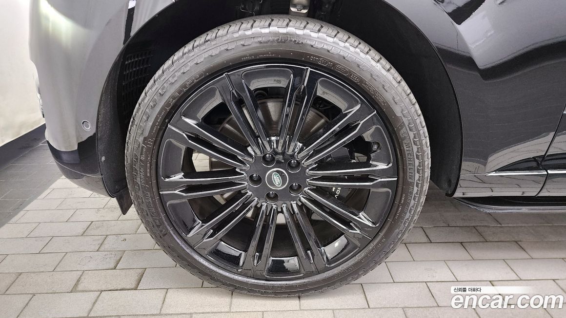 Land Rover Range Rover P530 Autobiography Long Wheel Base, 2024
