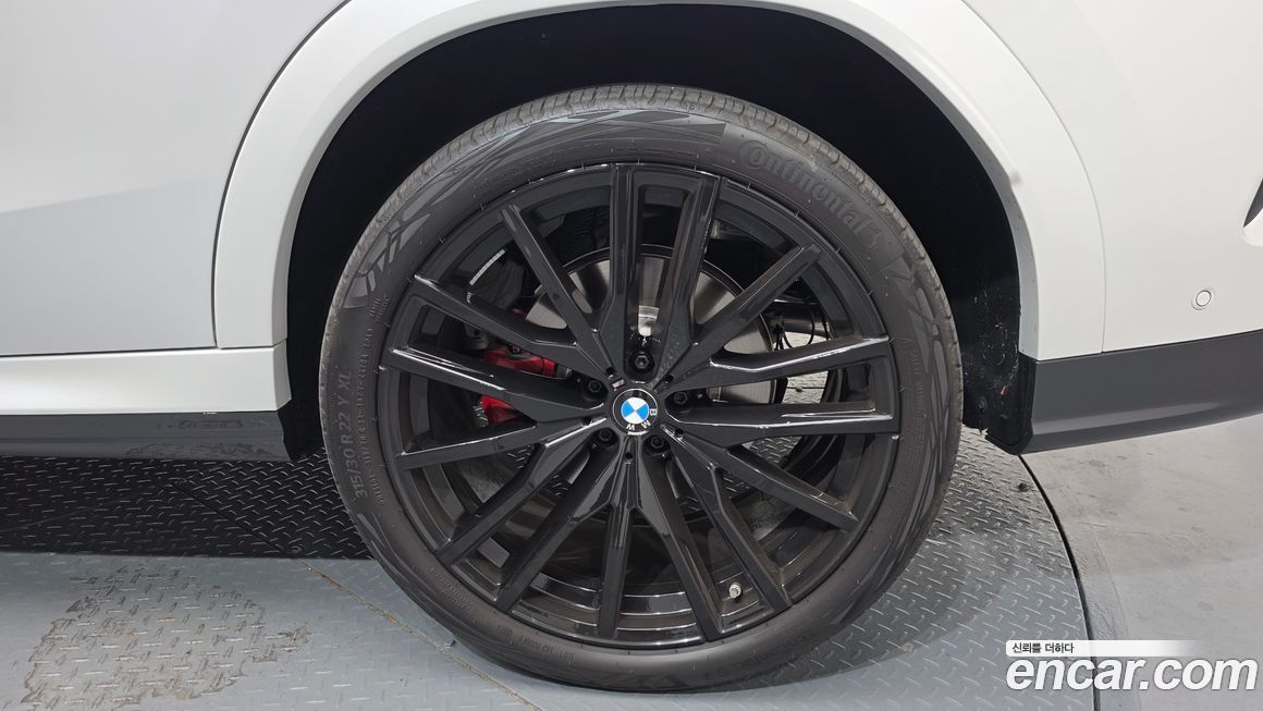 BMW X6 xDrive40d M Sport Pro, 2025