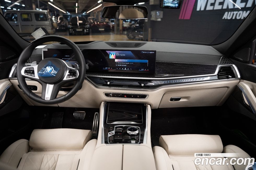 BMW X6 xDrive30d M Sport, 2025