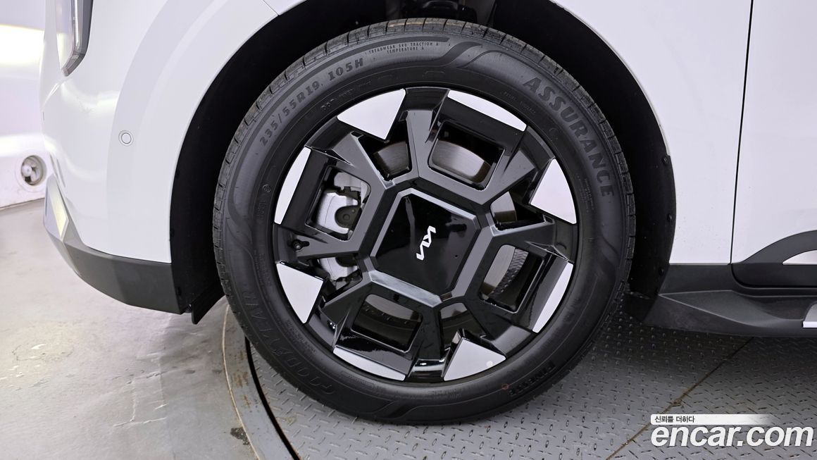 Kia Carnival 7-Seater Noblesse, 2025