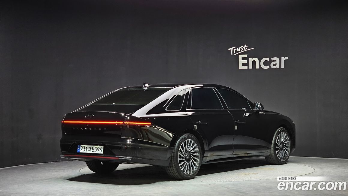 Hyundai Grandeur 2,5 Gasoline 2WD, 2025