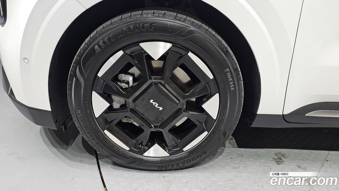 Kia Carnival 9-Seater Noblesse, 2025