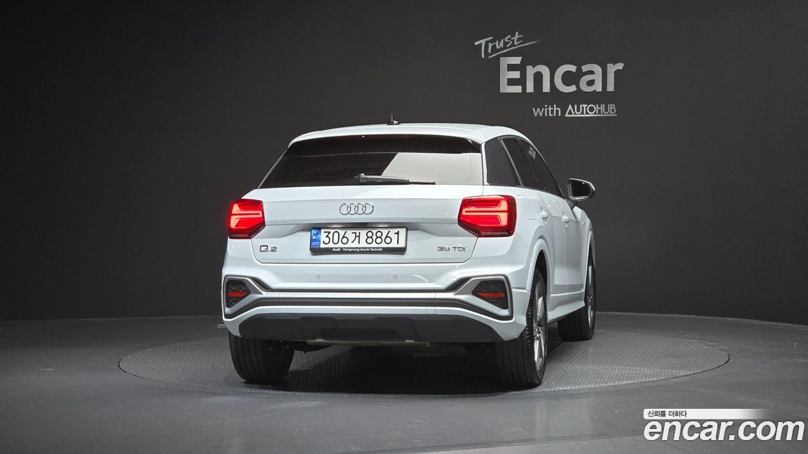 Audi Q2 35 TDI Premium, 2023
