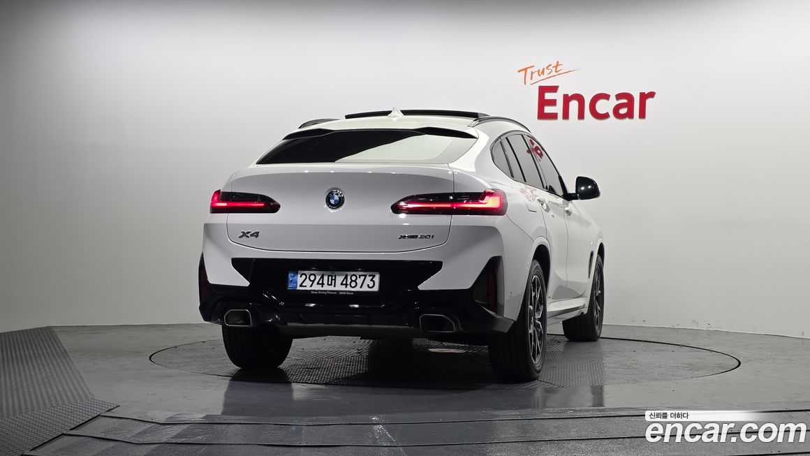BMW X4 xDrive20i M Sport, 2023