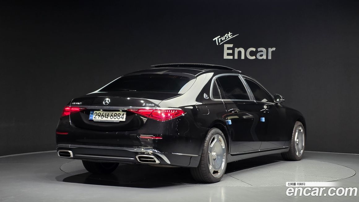 Mercedes-Benz S-Class Maybach S580 4MATIC, 2023