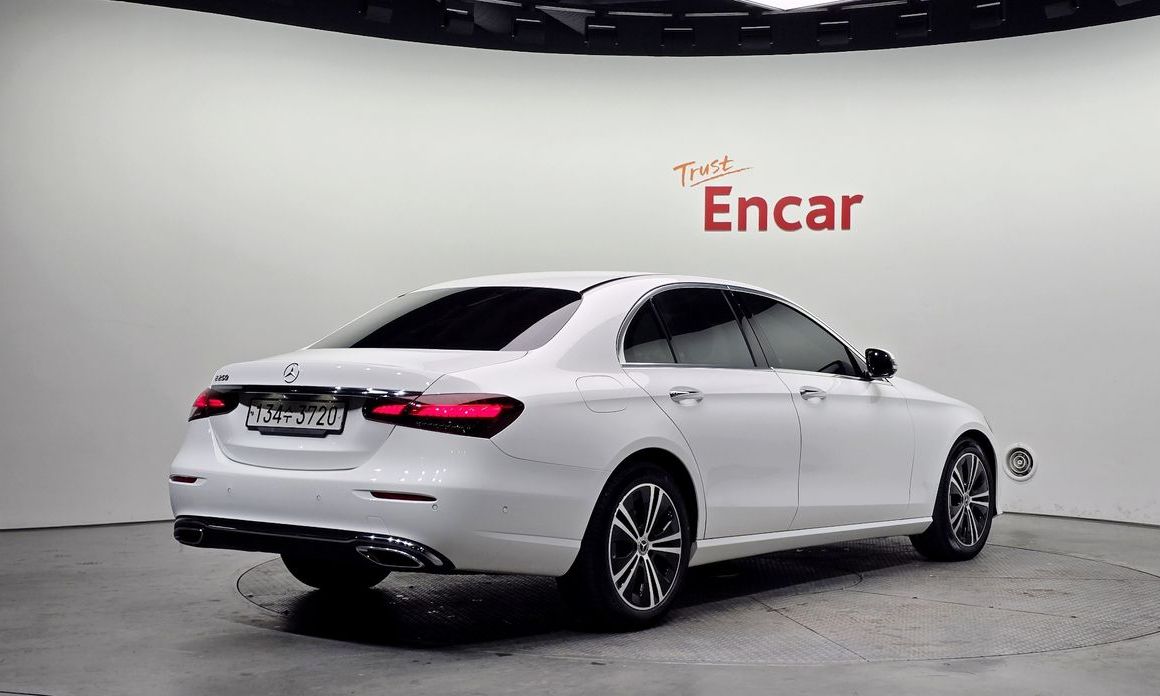 Mercedes-Benz E-Class E250 Avantgarde, 2022