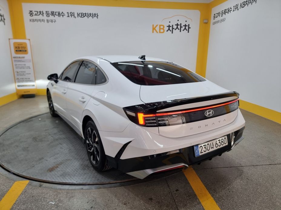 Hyundai Sonata 2.0, 2024