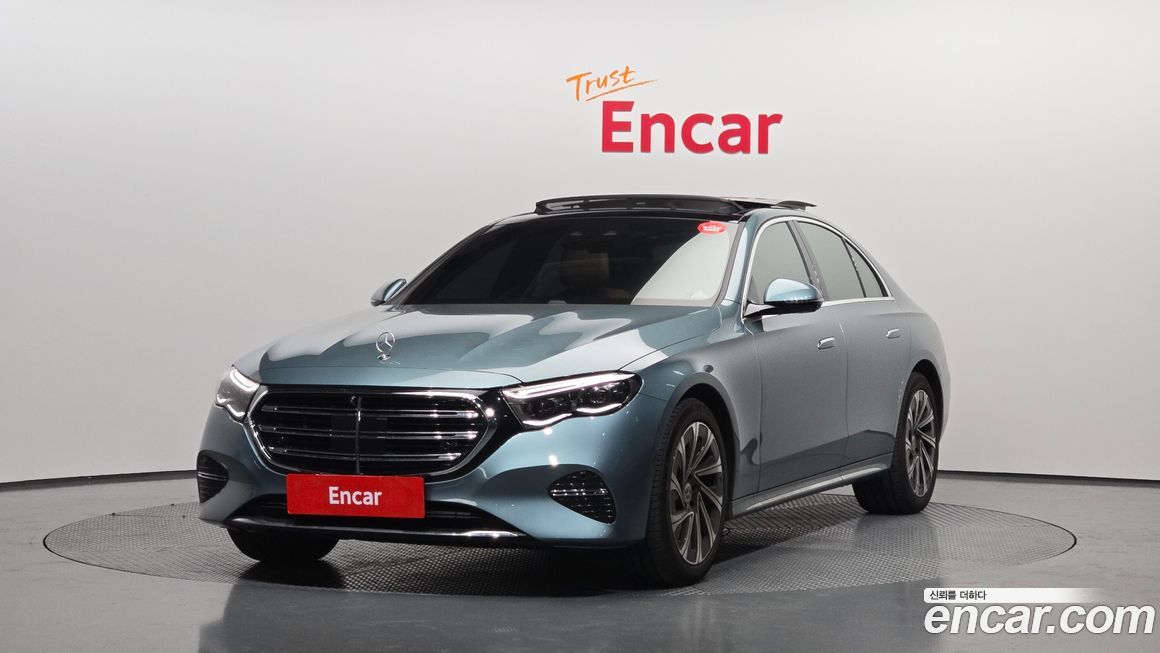 Mercedes-Benz E-Class E300 4MATIC Exclusive, 2024