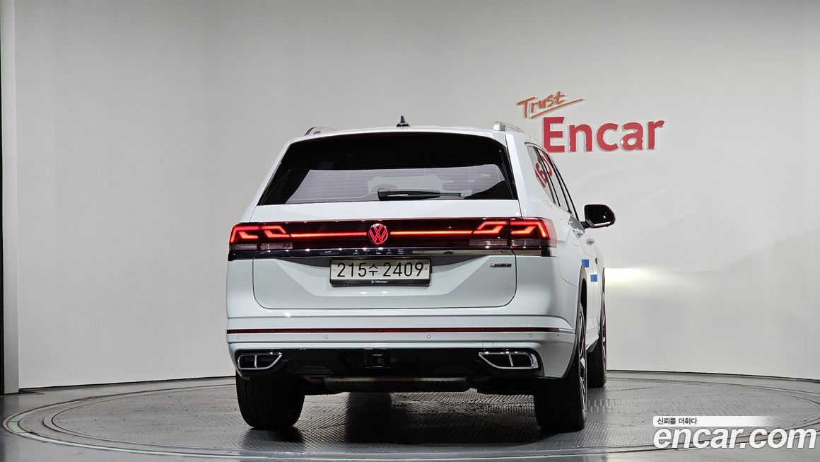 Volkswagen Atlas 2.0 TSI R-LINE 6-Seater, 2025