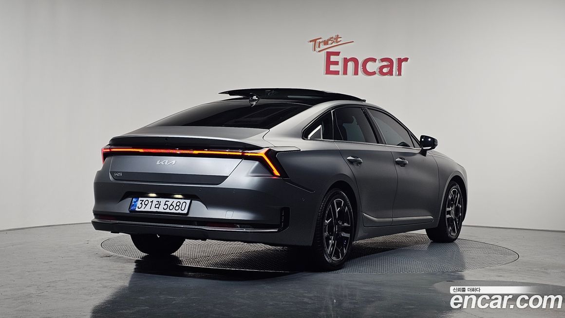 Kia K8 2.5 Gasoline 2WD, 2025