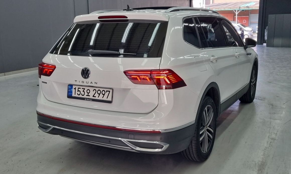 Volkswagen Tiguan 2.0 TSI Prestige, 2023