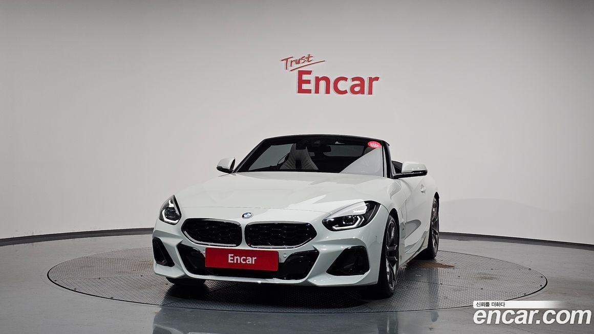 BMW Z4 M40i, 2025