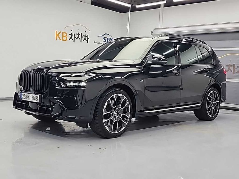 BMW X7 xDrive 40i M Sport 6STR, 2024