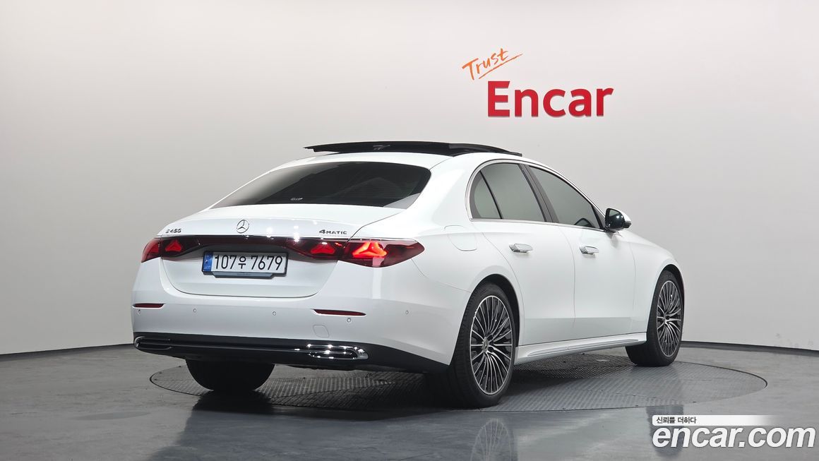 Mercedes-Benz E-Class E450 4MATIC Exclusive, 2024