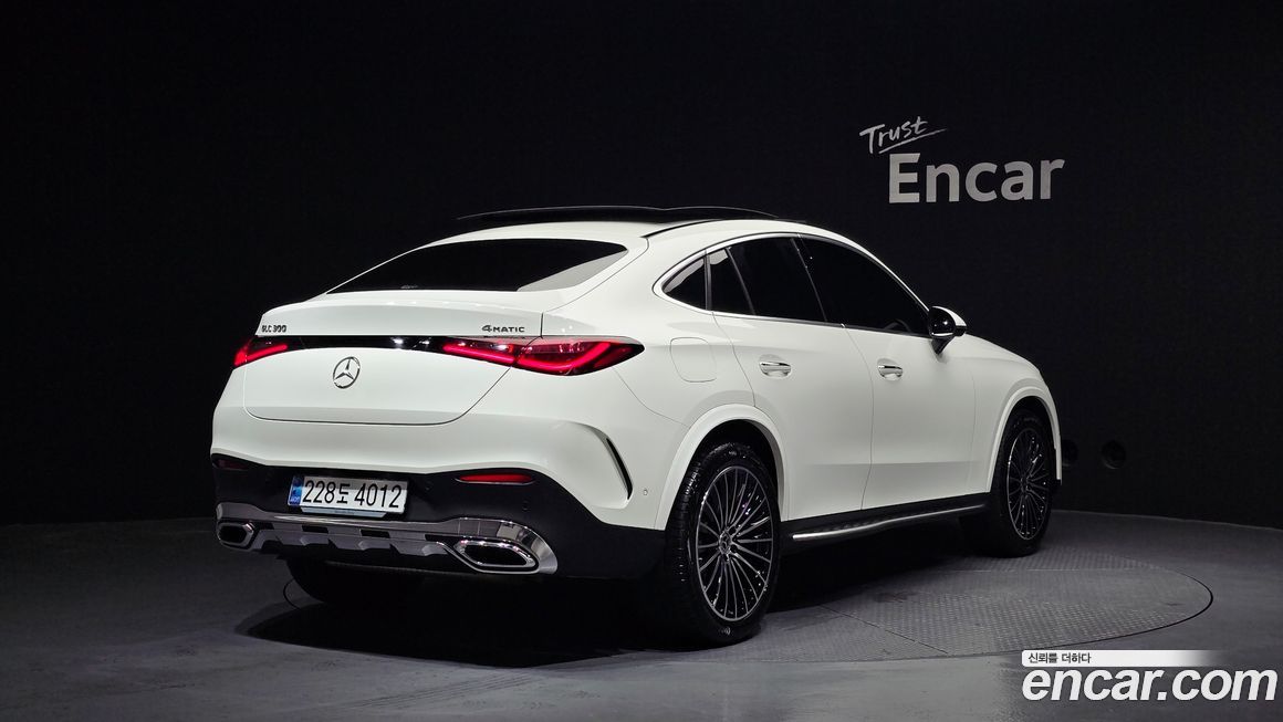 Mercedes-Benz GLC-Class GLC300 4MATIC Coupe, 2024