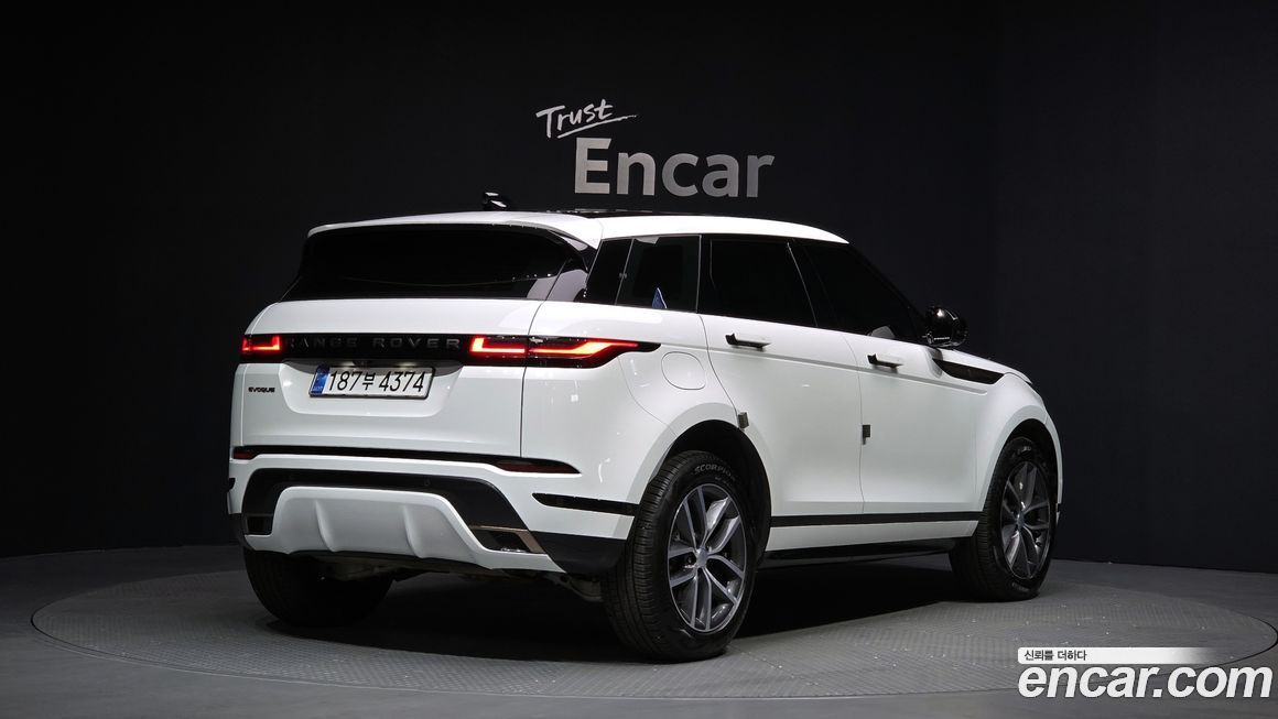 Land Rover Range Rover Evoque P250 Dynamic SE, 2024