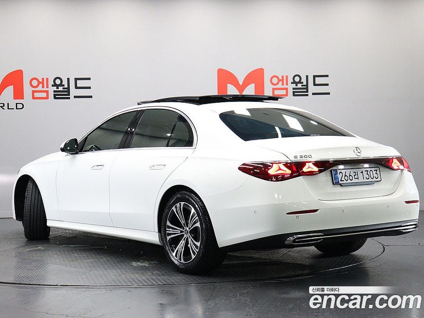 Mercedes-Benz E-Class E200 Avantgarde, 2025