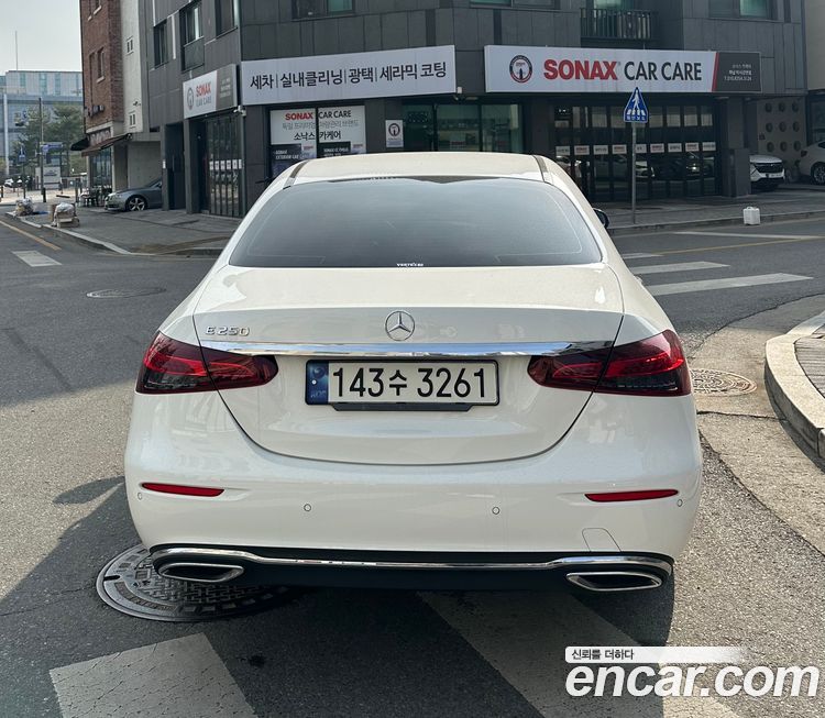 Mercedes-Benz E-Class E250 Exclusive, 2023