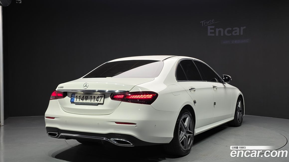 Mercedes-Benz E-Class E250 AMG Line, 2023