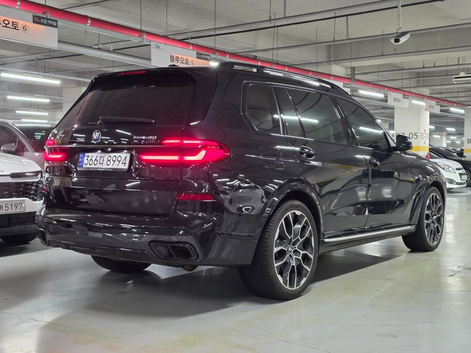 BMW X7 xDrive 40i M Sport 6STR, 2024