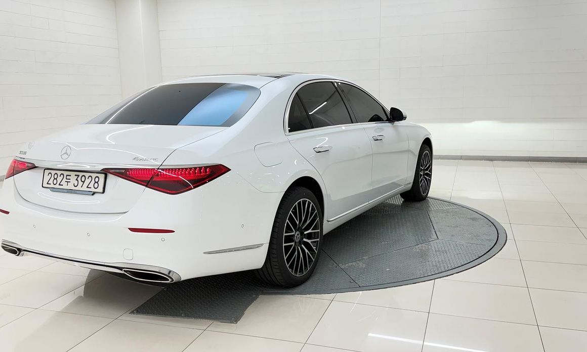Mercedes-Benz S-Class S580L 4MATIC, 2025