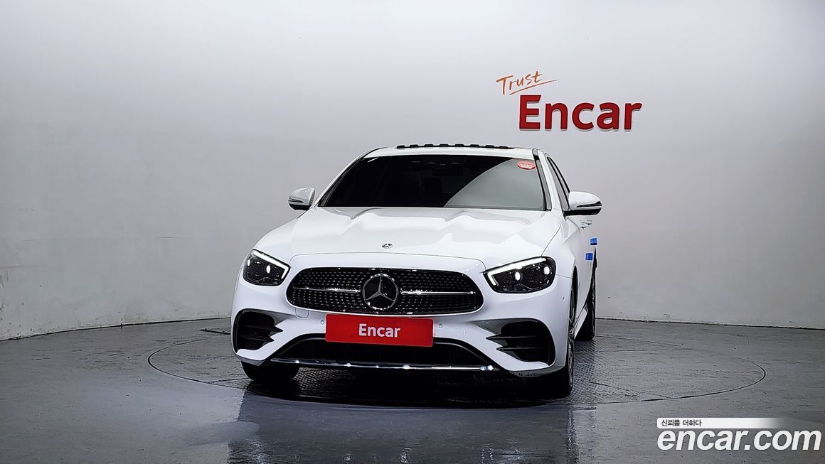 Mercedes-Benz E-Class E220d 4MATIC AMG Line, 2023