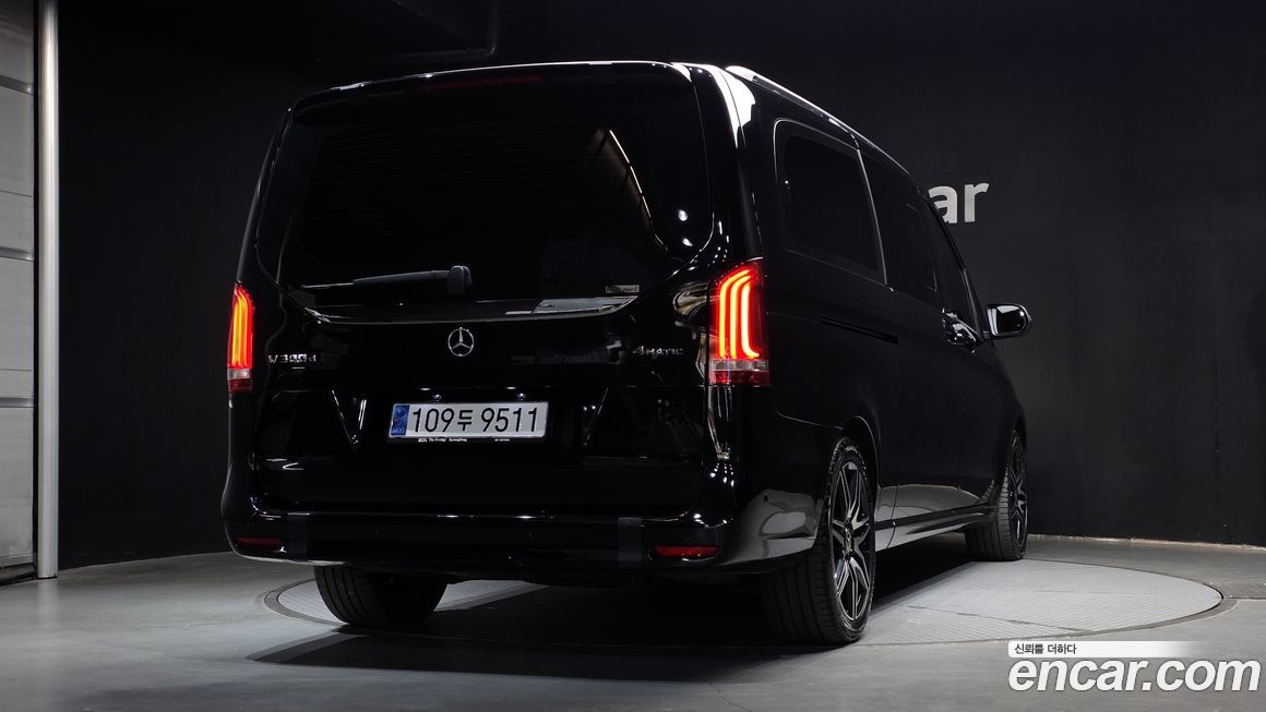 Mercedes-Benz V-Class V300 CDI, 2023