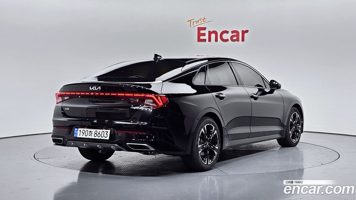 Kia K5 2.0, 2023