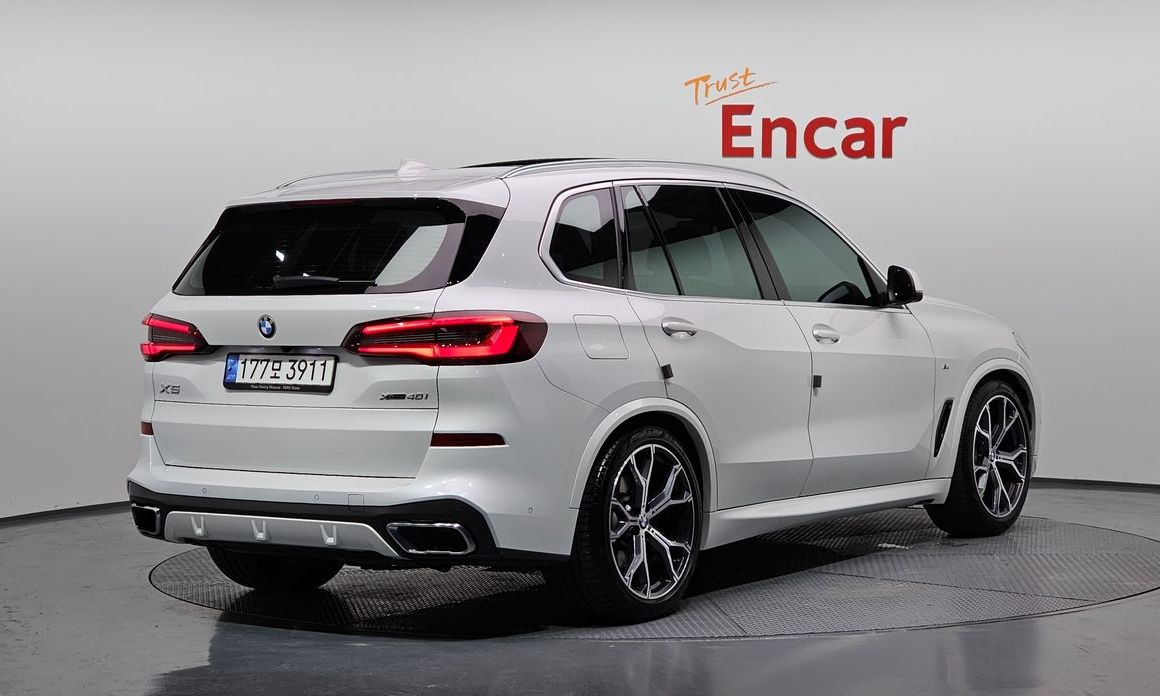 BMW X5 xDrive 40i M Sport, 2022