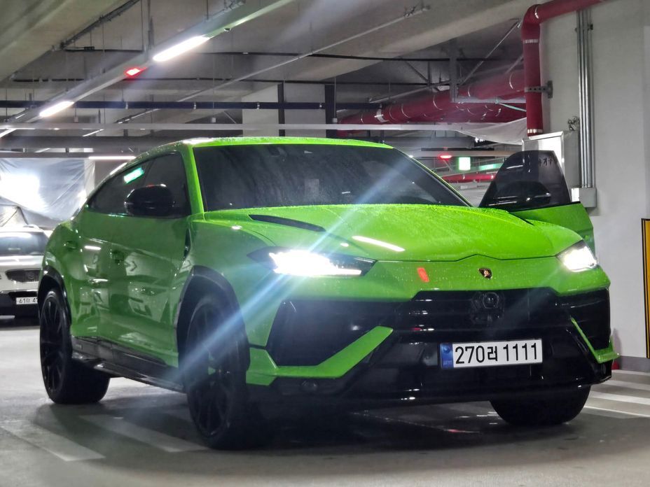 Lamborghini Urus 4.0 V8 S, 2024