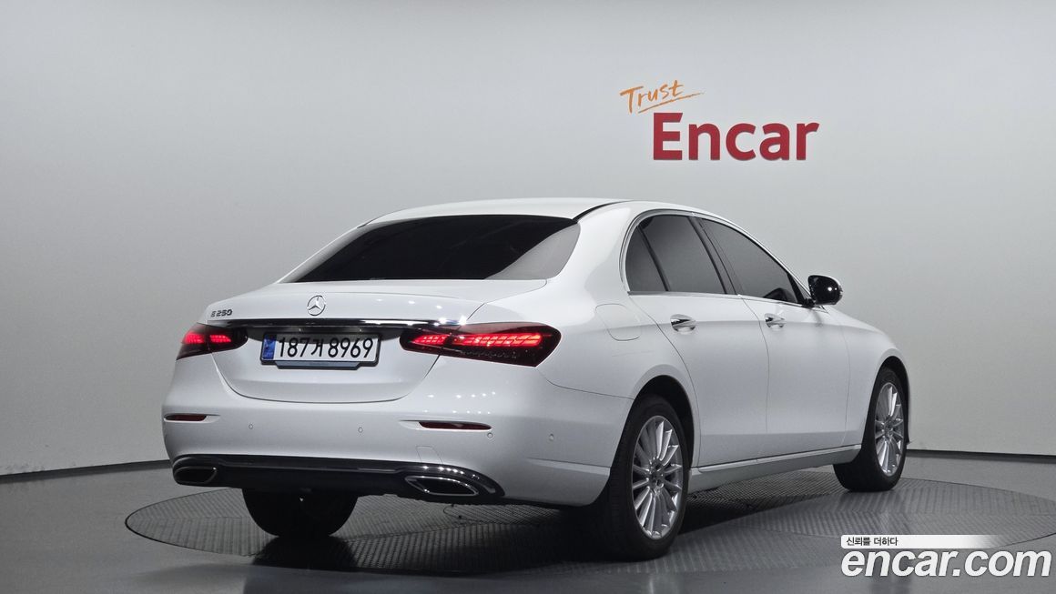 Mercedes-Benz E-Class E250 Exclusive, 2023