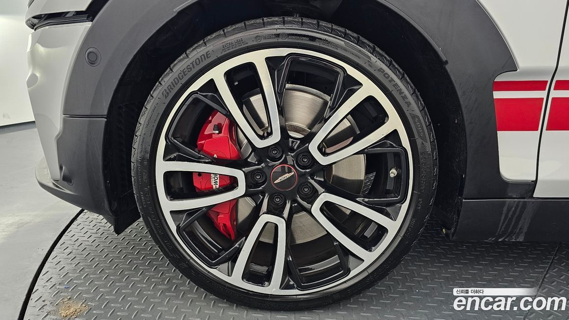 Mini Clubman JCW, 2022