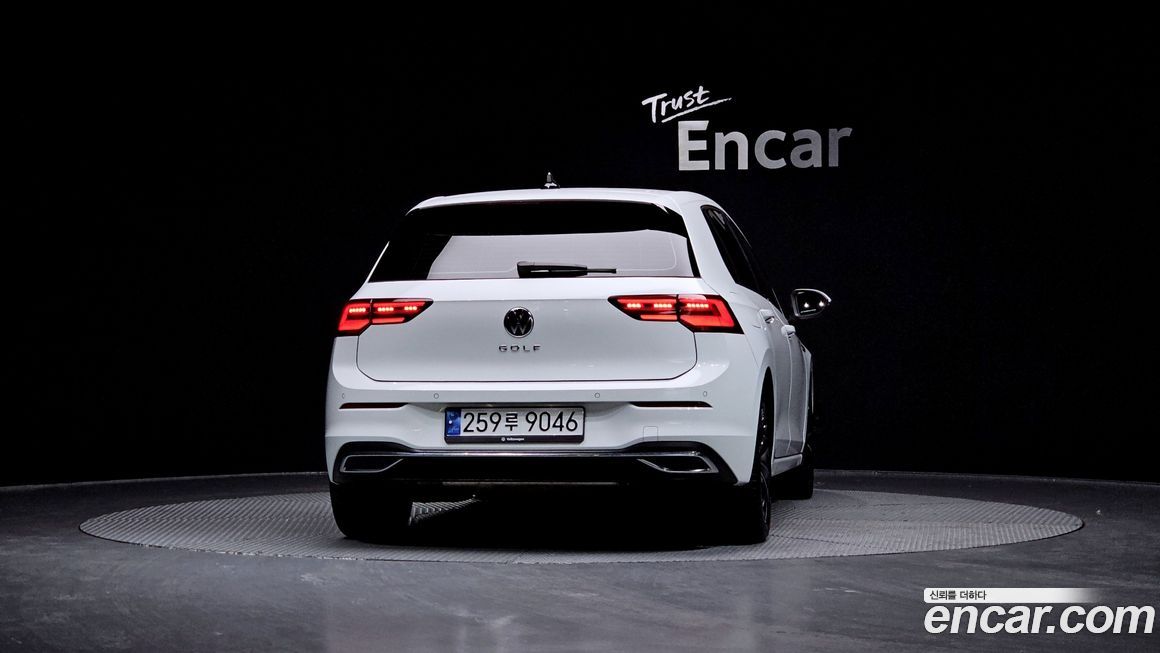 Volkswagen Golf 2.0 TDI Prestige, 2022